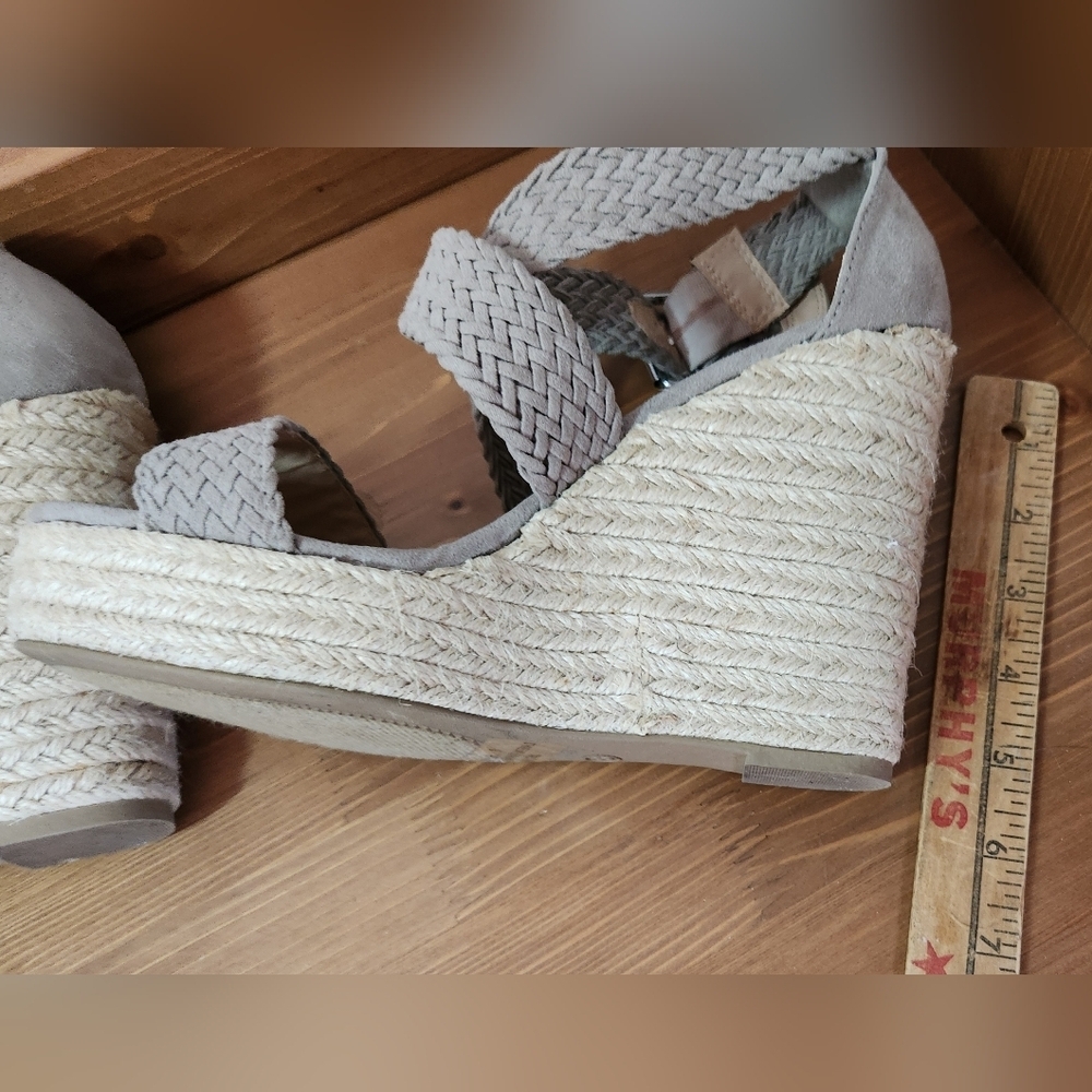 Charlotte Russe Tan Wedge Sandals with Ankle Wrap - Picture 9 of 13